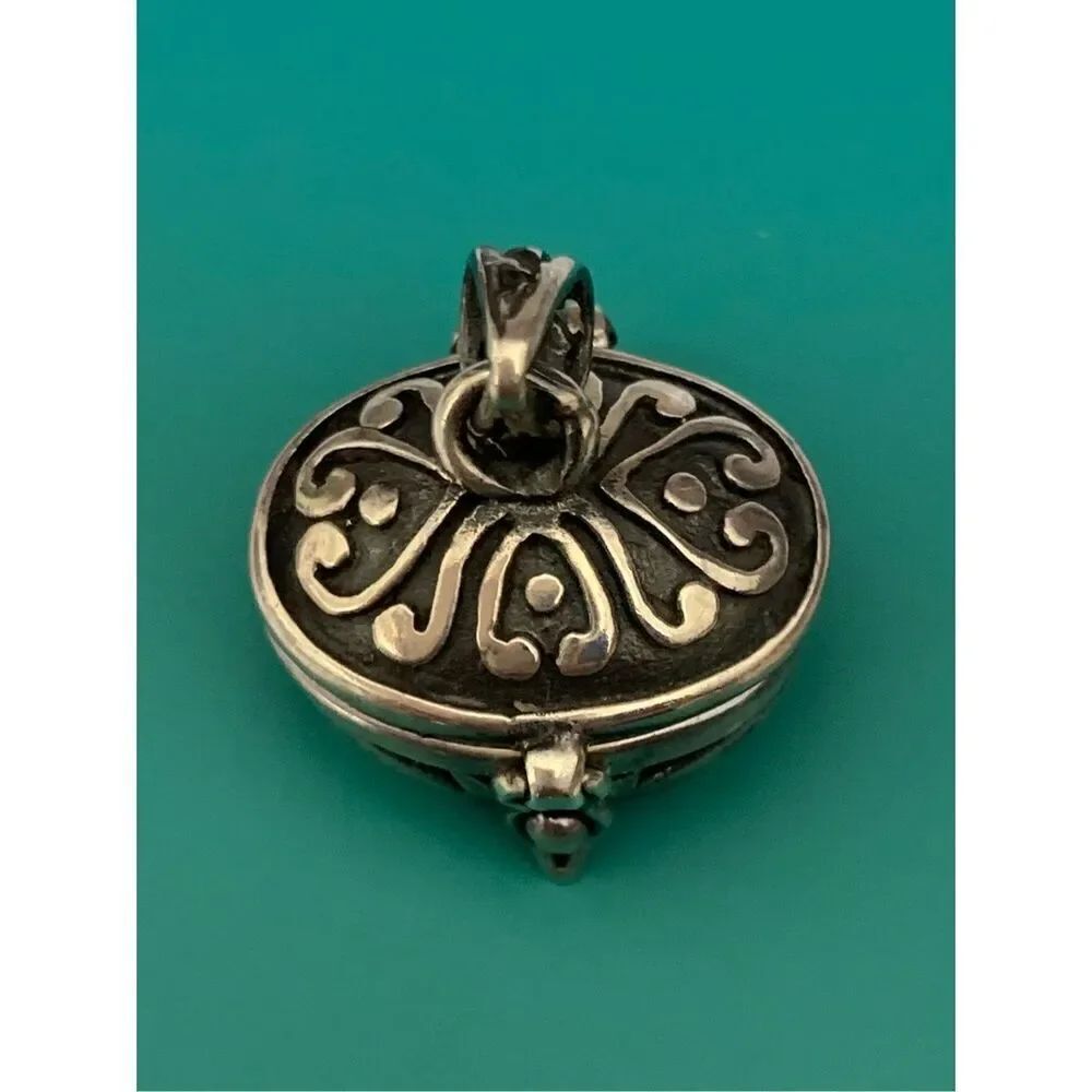 .925 Ornate Oval Prayer Box #faith #pray
